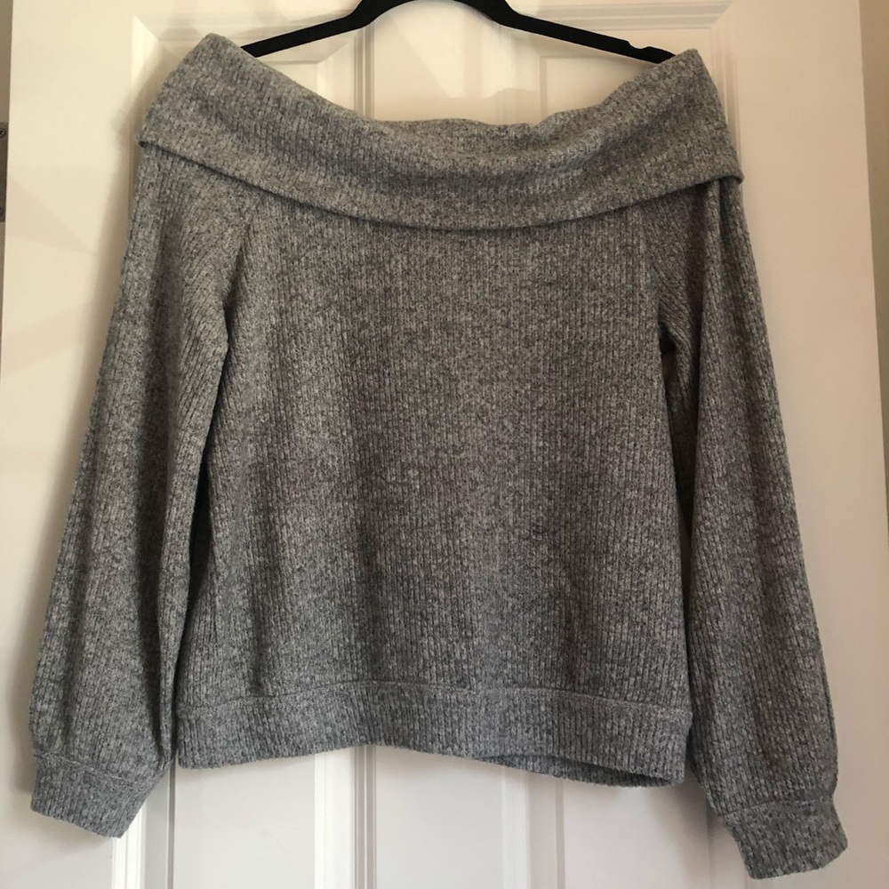 Abercrombie & Fitch Softest Off-The-Shoulder top